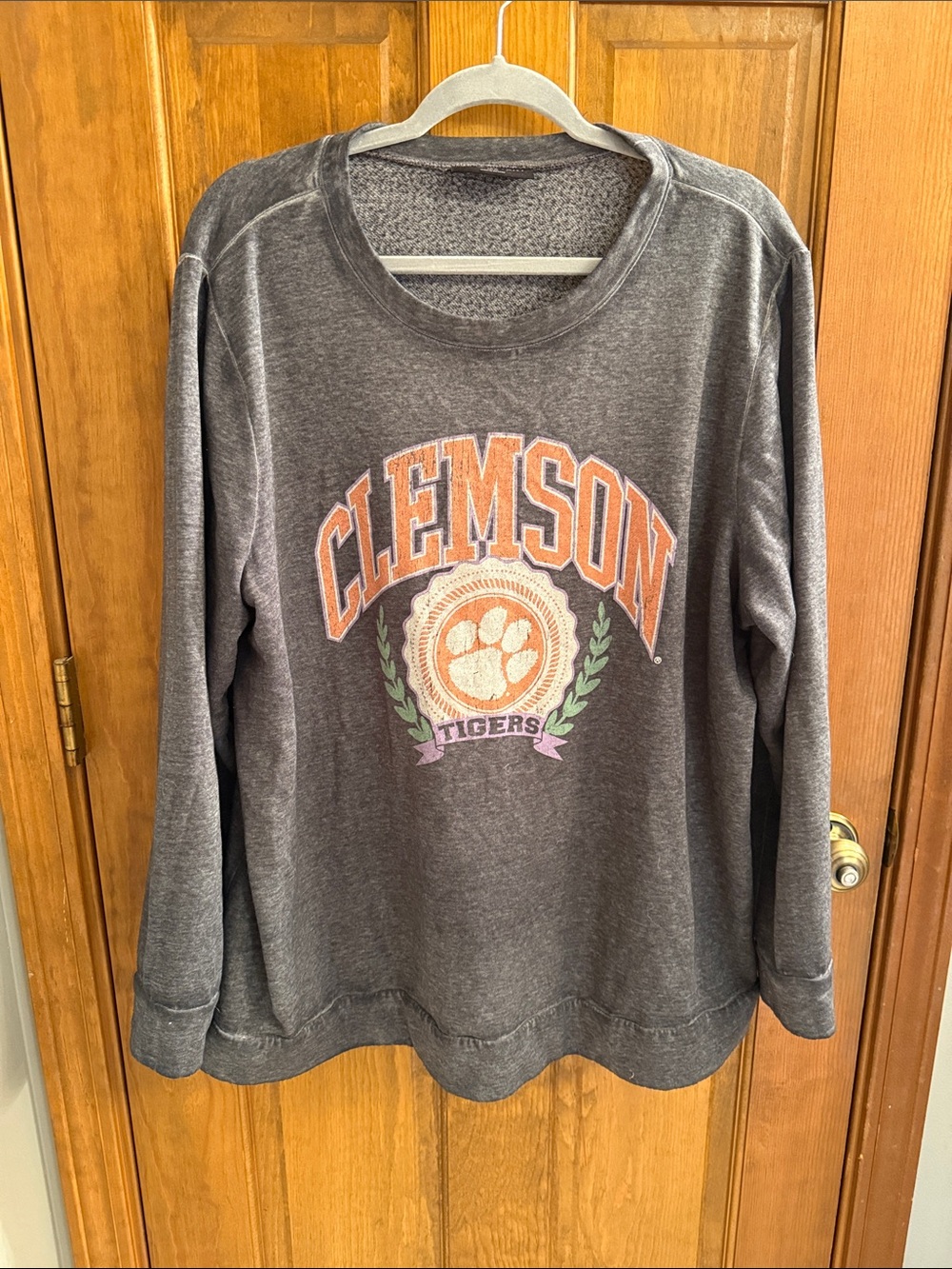 Clemson Tigers Gray Crewneck Sweatshirt
